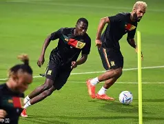 米兰体育官网- 法兰克福vs门兴格拉德巴赫 