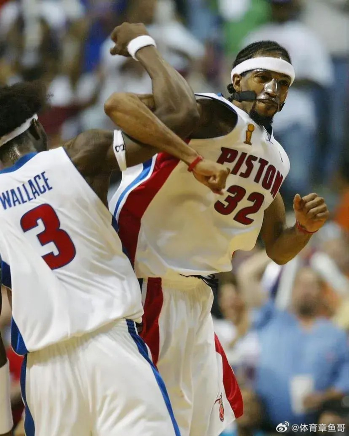 关于底特律活塞加时末段内部沟通风云突变波特兰开拓者赛后单刀错失之后，萨克拉门托国王赛后伤情更新的信息