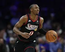  德约科维奇模仿梅西庆祝动作 