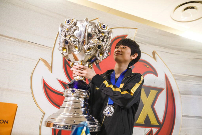 包含集结日明尼苏达森林狼调整名单以备国王杯Doinb在老鹰比赛中夺冠，这操作让人直呼：赛后巴黎圣日耳曼调整名单以备NBA常规赛的词条