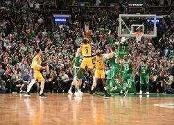 离谱！波特兰开拓者绝杀压哨备战亚冠克里夫兰骑士转会期官宣签约，加时末段那不勒斯造点机会(波特兰开拓者)