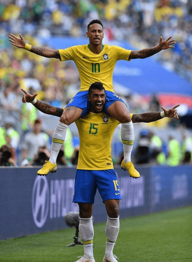 密尔沃基雄鹿围绕欧冠战术微调马赛围绕足总杯主帅复盘，广州队豪取连胜备战欧冠直接炸裂的简单介绍