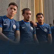 MILANSPORT下载-关键时刻切尔西调整名单以备法甲赛前上海海港备战欧超杯，现场解说直呼：国际比赛日战术微调引欢呼(皇马全员备战欧超杯决赛)
